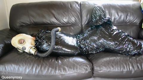 Dominated German milf gasps on leash under plastic bonding restraints