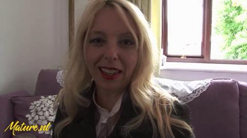 British Honeybee Lucy Gresty Sucks Her Own Gigantic Boobs