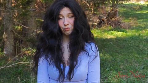 Scorned influencer succumbs to woods, forsakes bear for my dick🍆