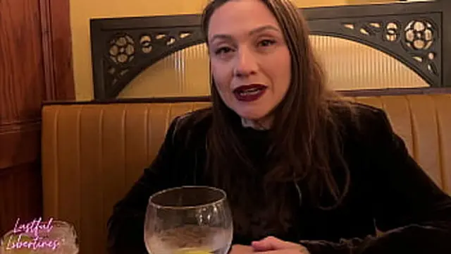 Boss sneaks in for impromptu cumshot in dirty restroom