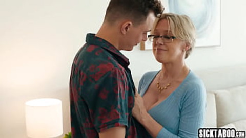 Sexy big-titted MILF Dee Williams helps her eager stud Josh Rivers