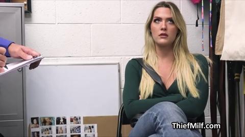 Golden Goddess gets pounded while getting discovered on candid camera