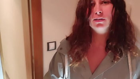 A Guy's Fantasy Slut walked into the Incorrect Elevator Enormous (25 seconds) Splash with Semen Frenzy