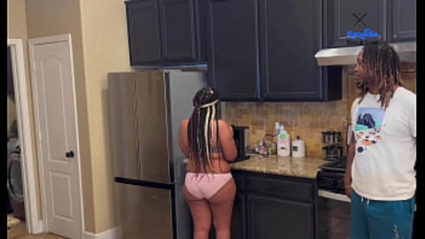 Stepmom's Throbbling Dick🍆 Fills Her Big Butt🍑 on NYE