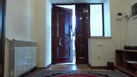 Mature MILF Returns Home, Instantly Engages In Anal👌 Sex & Self-Jerking; Rough Amateur Scene By Doorway