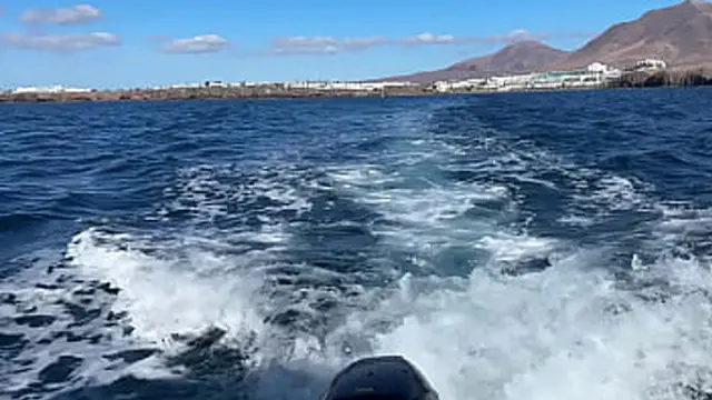 Steamy encounter with a bold milf on a private🤫 boat ride