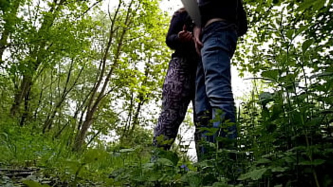 Outdoor Begging Leads to Handjob, Son-in-Law Disappointed