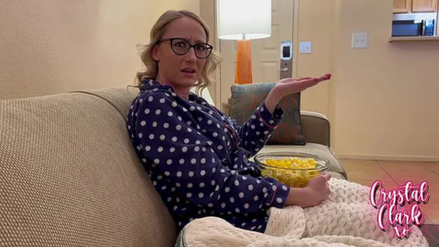 milf Craves A Midnight Show!