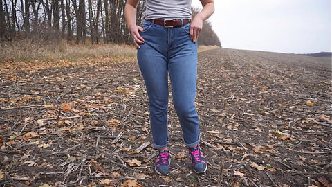 Mature Lady Teases Big Cameltoe In Blue Jeans, Outdoor Action