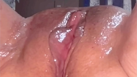 Amateur Pink Pussy: 136 days after losing her virginity
