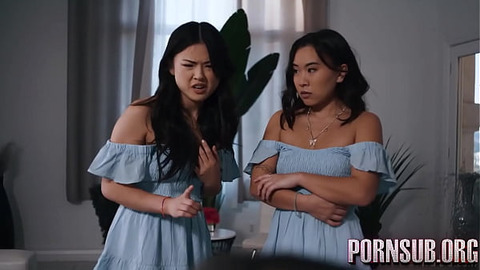 Twin Desires. Spanish sub. To see in: pornsuborg