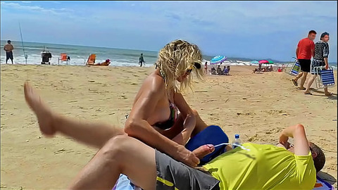 A stranger milf made me ejaculate in front of everyone