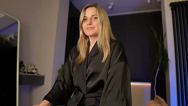 Horny milf Woke Up Her boyfriend to Fuck Him