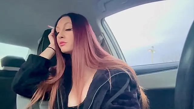 Big tits Long hair Artemisia Love Smoking session in the car