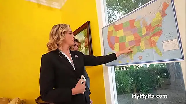 Drilling freeuse style the sexy milf campaign manager