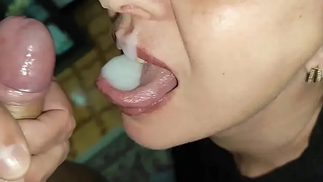 1 Hour Cum in Mouth and Creampies Best Amateur Mature MILF Compilation