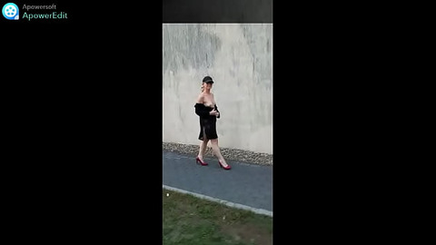 flashing in public outdoor